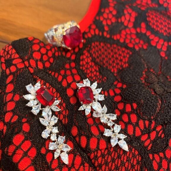 Earring, NWOT, solid 925 sterling, large lab ruby, articulated 1&1/2 in. drop, - Picture 13 of 17